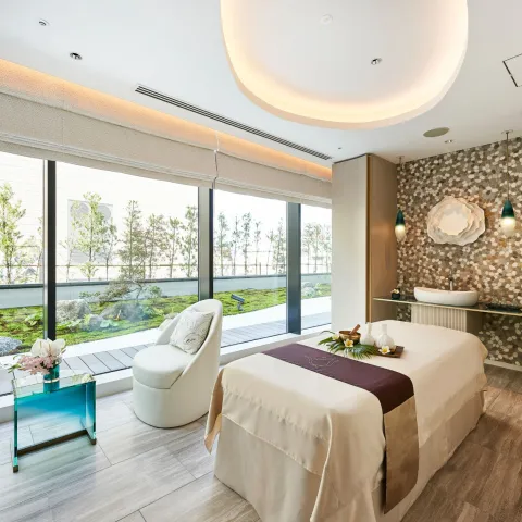 Centara Grand Hotel Osaka