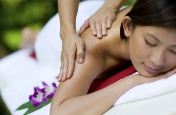  Hai Muea - Thai Ritual for Back Relief